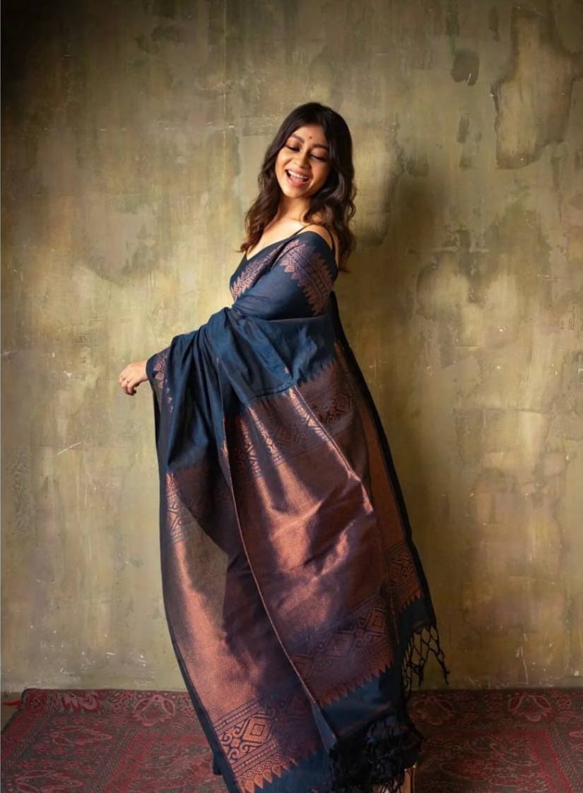 Blue Color Lichi Silk Rich Pallu Jacquard Saree Blouse