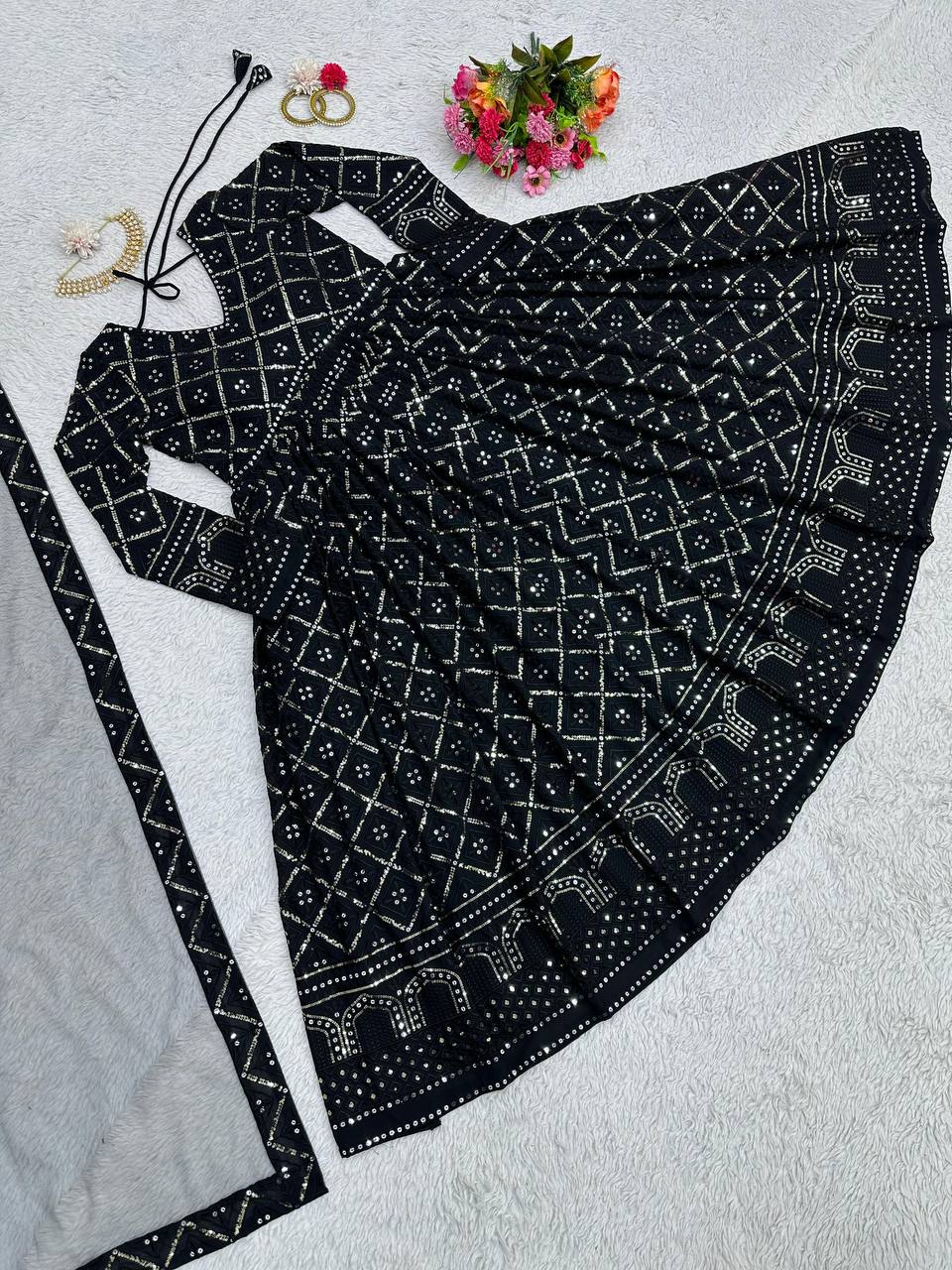 Amazing Embroidered Work Salwar Suit