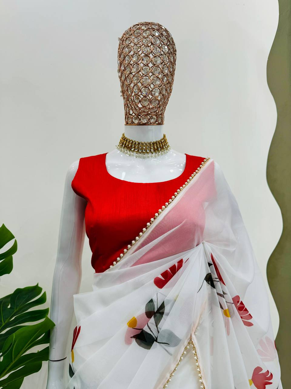 Designer White Colour Tabby Silk Fabric Digital Print With Fancy Lace Saree