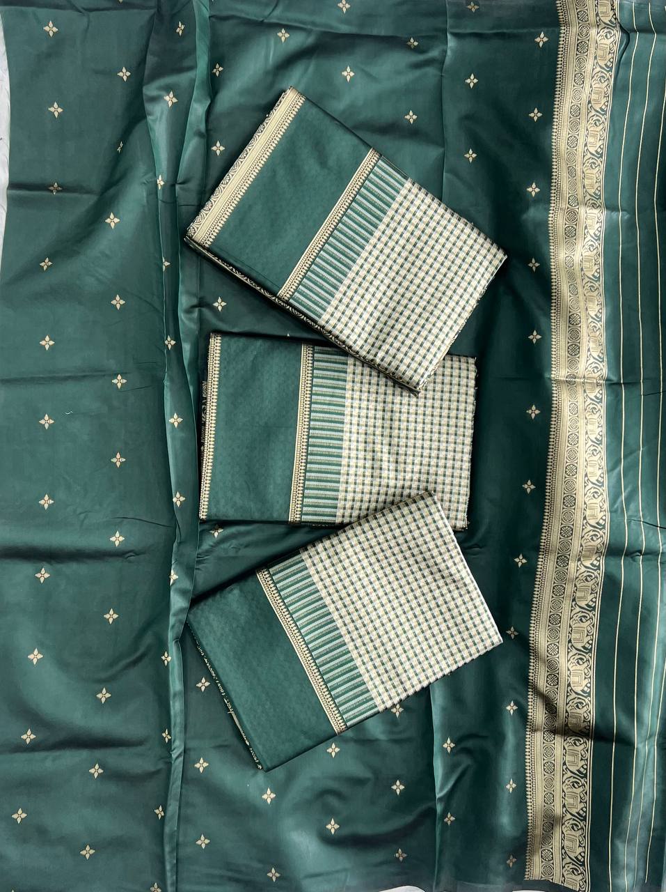 Green Checks Designer Soft Lichi Silk Saree