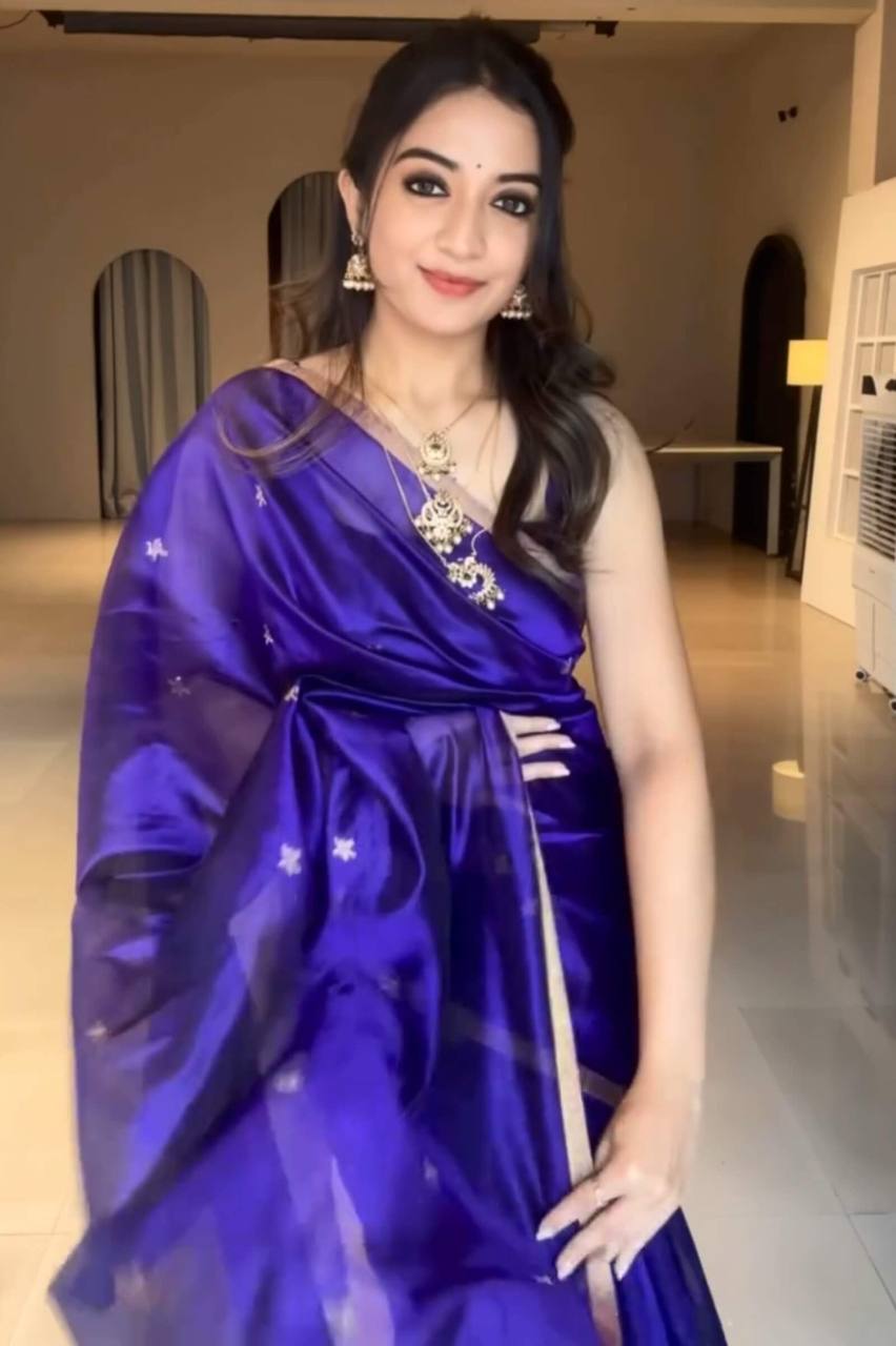 Purple Colour Lichi Silk Jacquard Weaving Work Saree