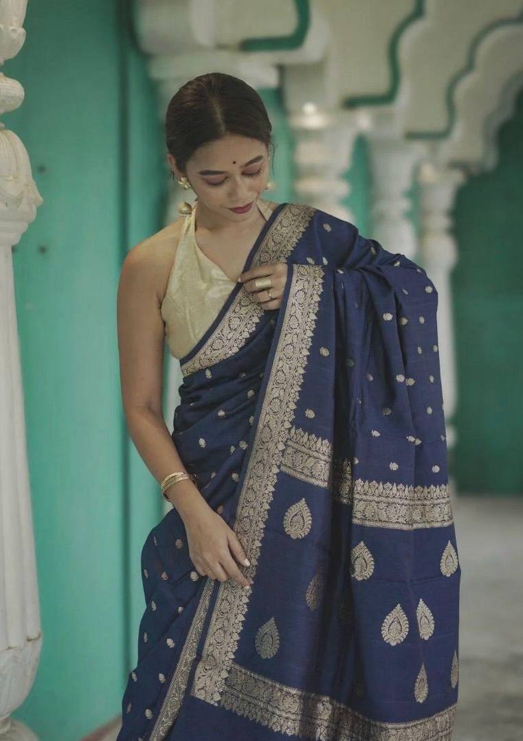 Beautiful Rich Pallu Slab Weaving Designer Saree With Fancy Blouse
