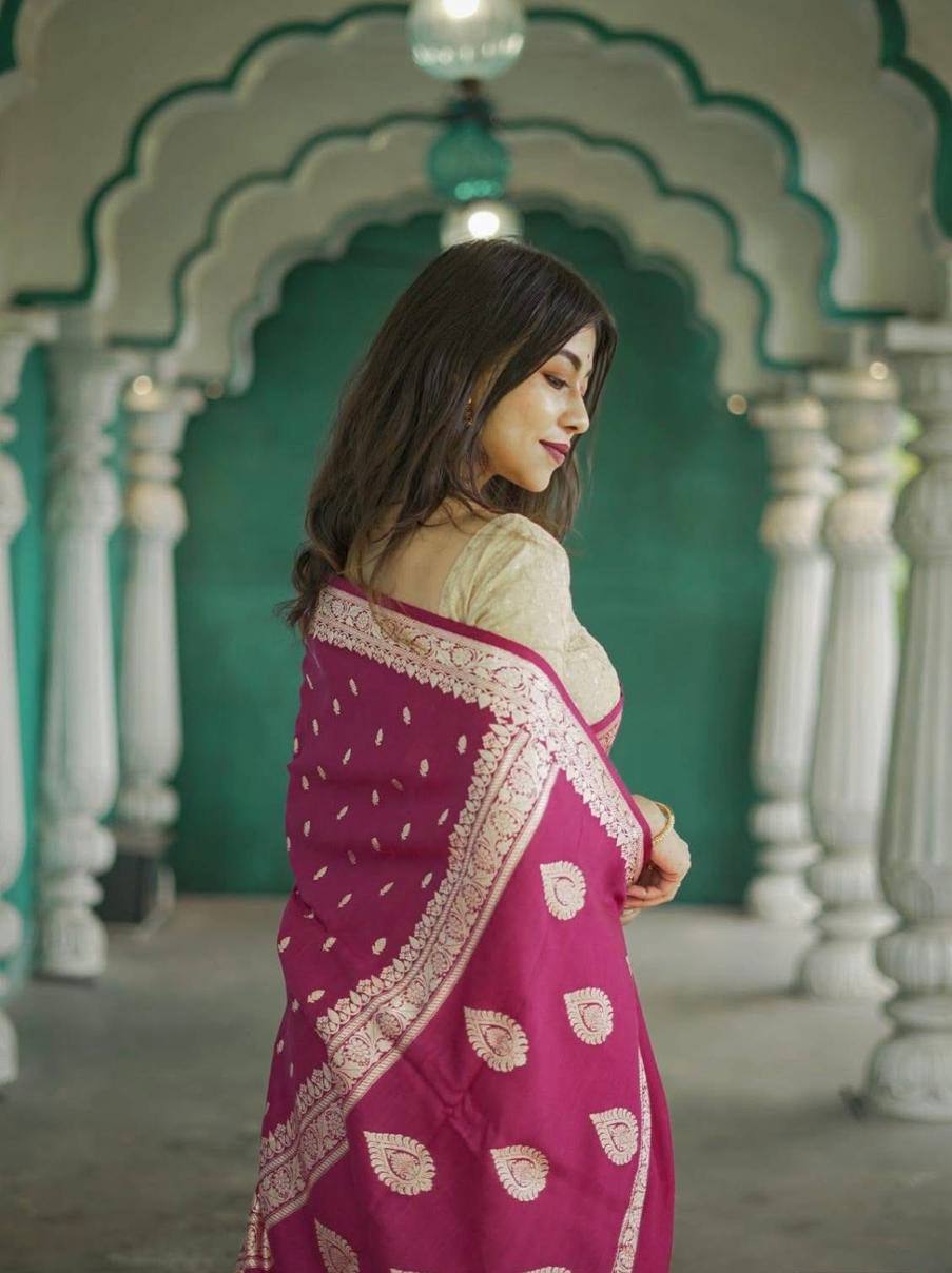 Beautiful Rich Pallu Slab Weaving Designer Saree With Fancy Blouse