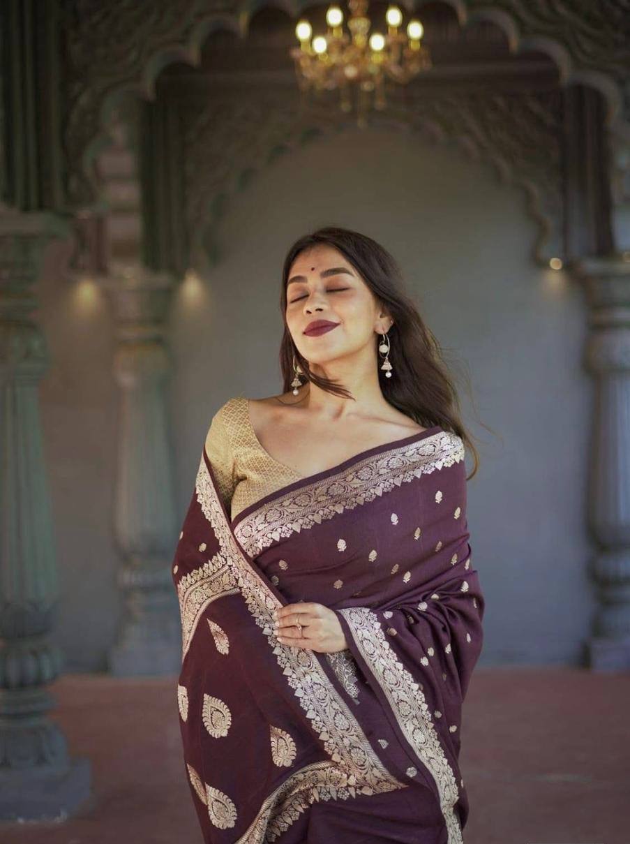 Beautiful Rich Pallu Slab Weaving Designer Saree With Fancy Blouse