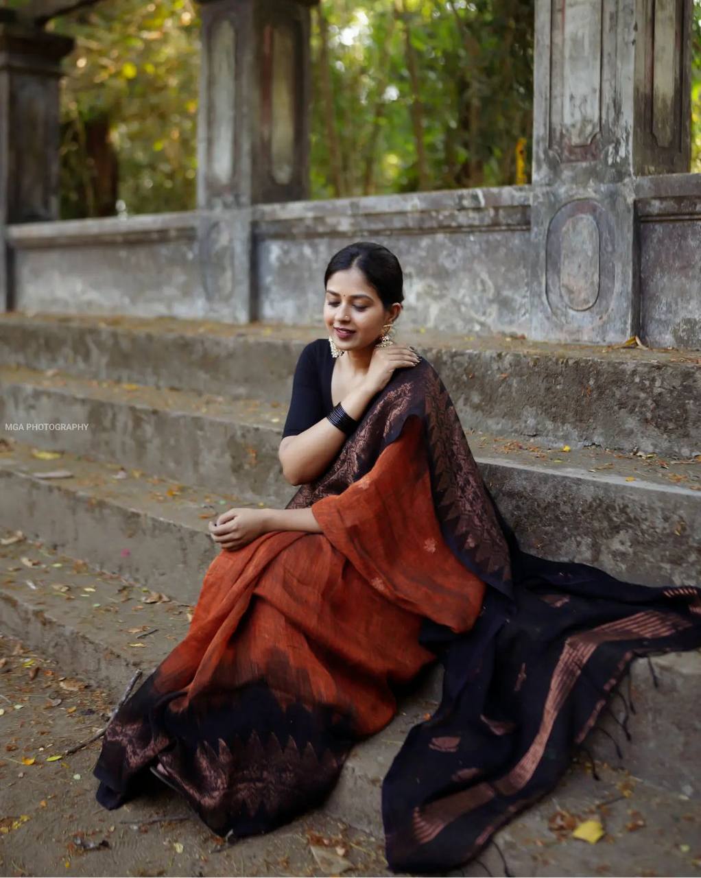 Deep Orange Slab Lilan Jacquard Weaving Beautiful Saree