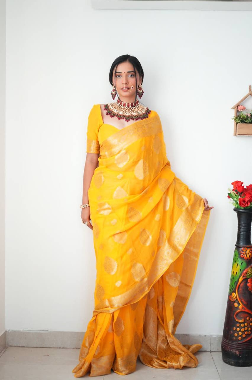 Special Lilan Soft Cotton Fabric Jacquard Weaving Ready To Wear Saree