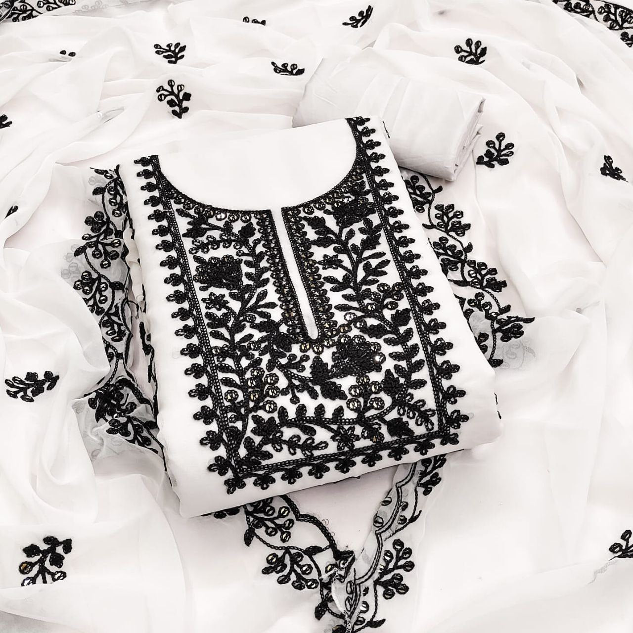 Soft Georgette Embroidary Work Unstiched Dress Material