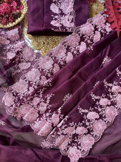 Graceful Kota Doriya Saree With Exquisite Thread Embroidery