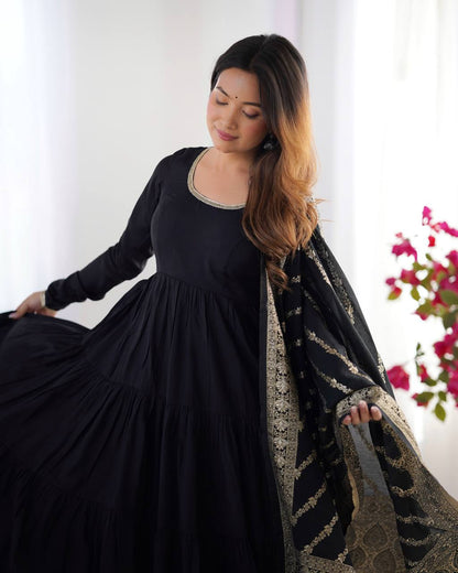 Sauber Pattern Ready to Wear Gown For Girls Wear
