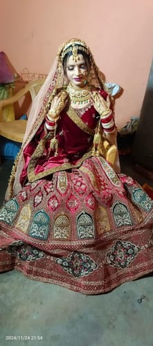Bridal Wear Heavy Velvet Zarkan Work Multi Colour Double Dupatta & Double Cancan Rajwadi Lehenga Choli