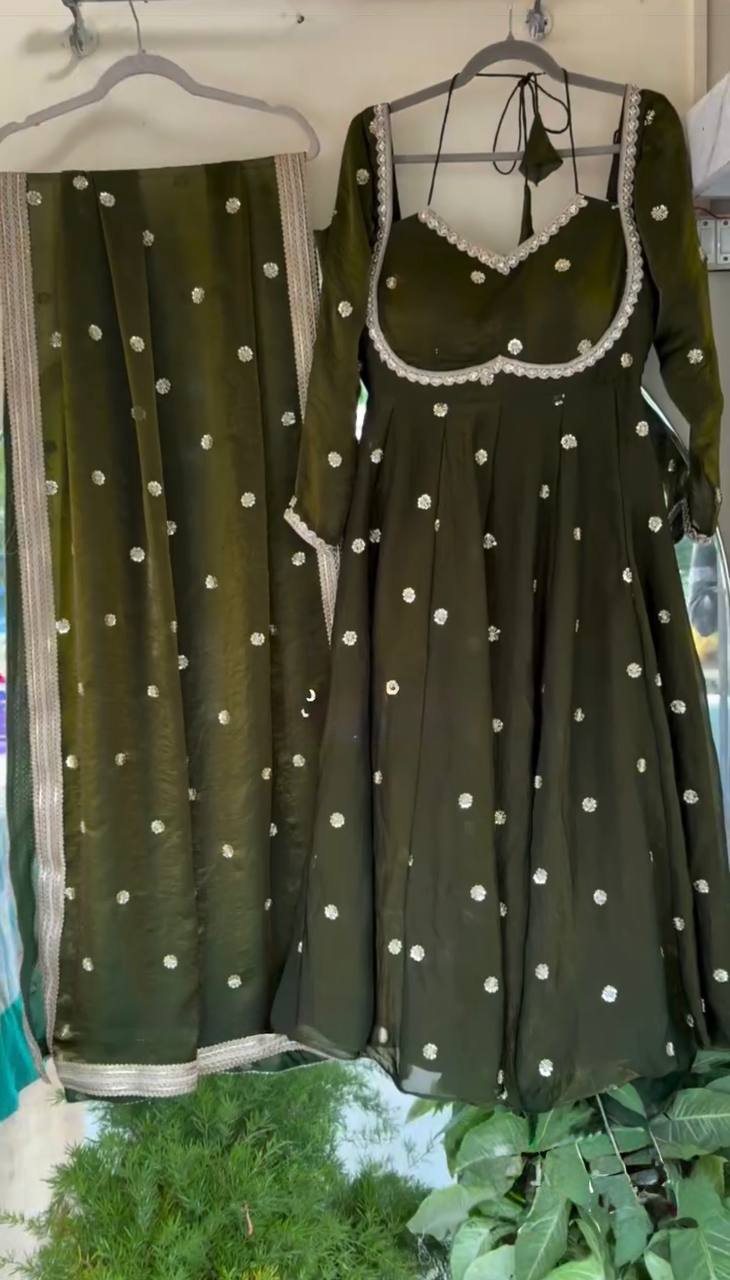 Ready to Wear Fendy Silk Anarkali 3 Piece Suit Set