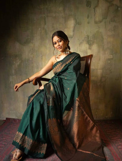 Green Lichi Silk Rich Pallu Jacquard Saree Blouse