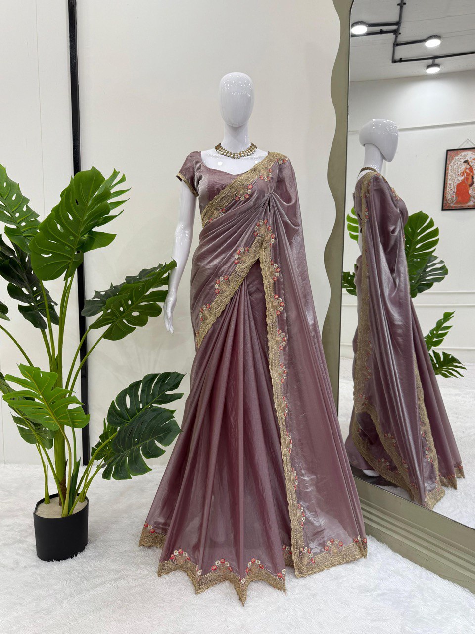 Onion Color Fendi Silk Intricate Thread Embroidery Border Saree