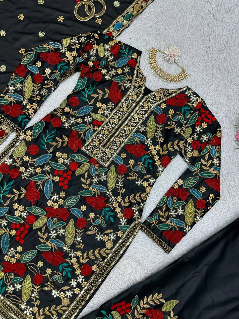 Designer Sequnce With Thred Work Tafeta Satin Febric Suit With Thred Work Dupatta