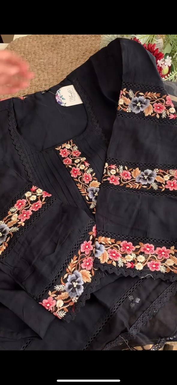 Maslin Fabric Thread And Sequence Worked With GPO Lace Border Stiched Salwar Suit