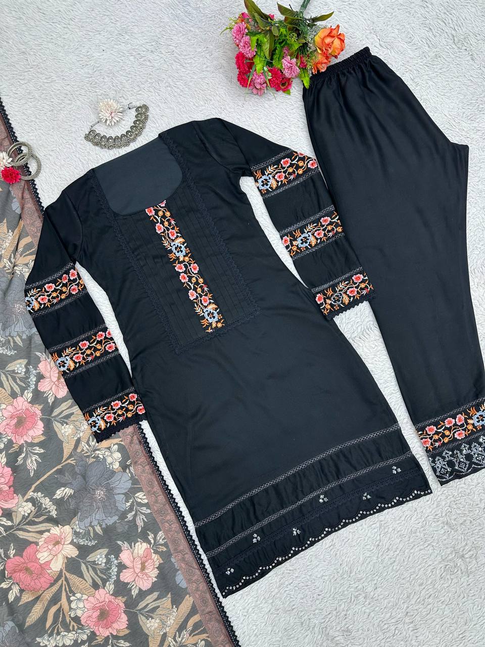 Maslin Fabric Thread And Sequence Worked With GPO Lace Border Stiched Salwar Suit