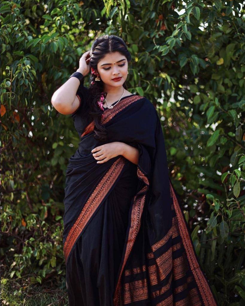 South Indian Golden Silk Jacquard Weaving  Work Saree Blouse