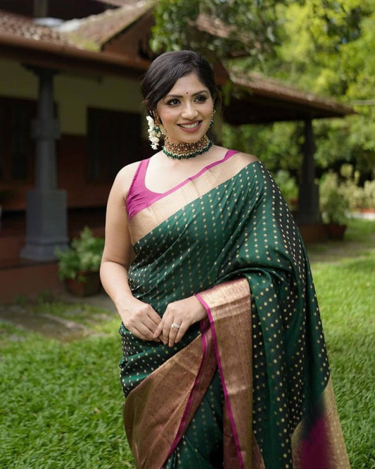 Dark Green Lichi Silk Jacquard Silk Weaving Saree