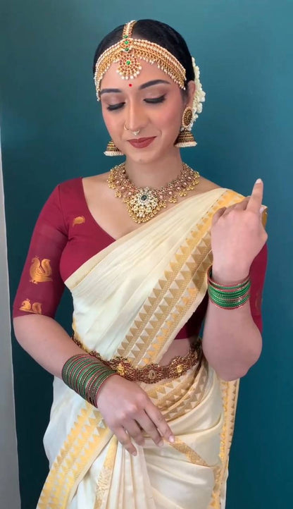 Soft Banarasi Silk Saree With Weaving Gold Zari Heavy Pallu & Zari Weaving Border With Runing Blouse