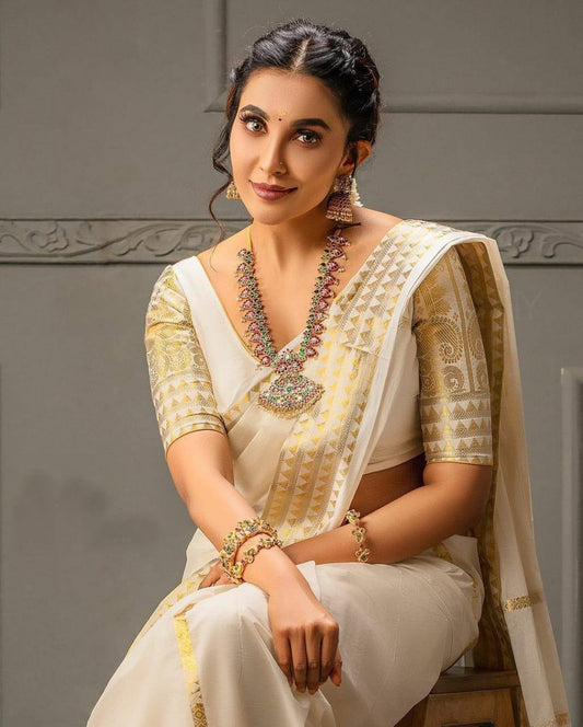 Soft Banarasi Silk Gold Zari Weaving Saree With Heavy Pallu And Running Blouse