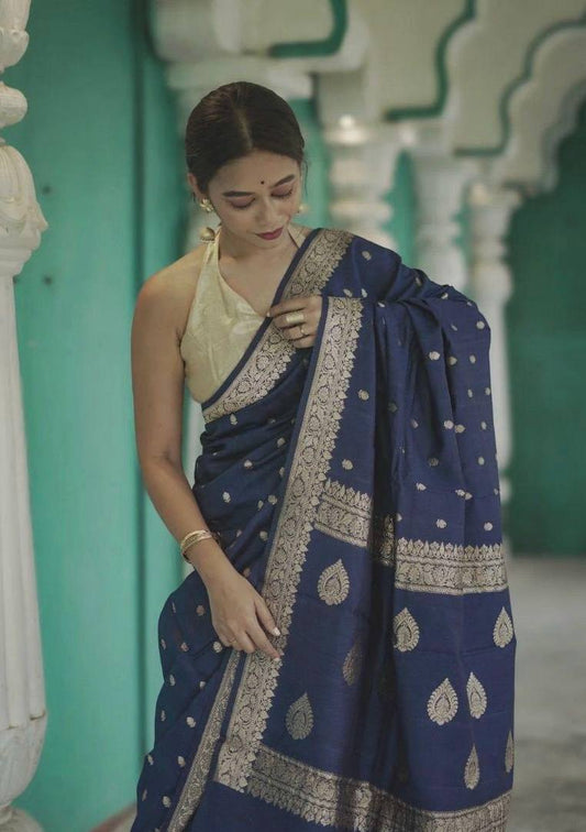 Beautiful Rich Pallu Slab Weaving Designer Saree With Fancy Blouse