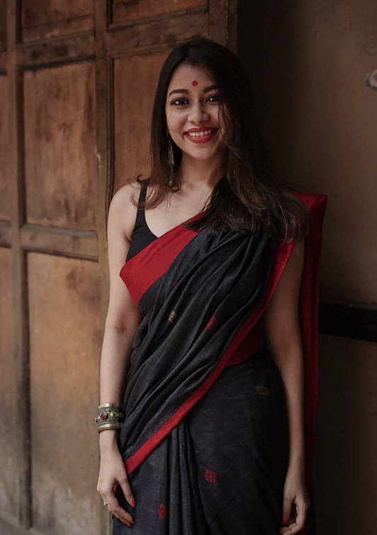 Attractive Slub Lilan Jacquard Weaving Rich Look Beautiful Saree
