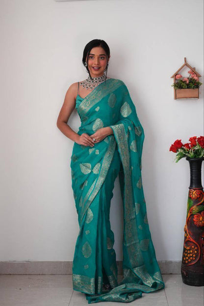 Special Lilan Soft Cotton Fabric Jacquard Weaving Ready To Wear Saree