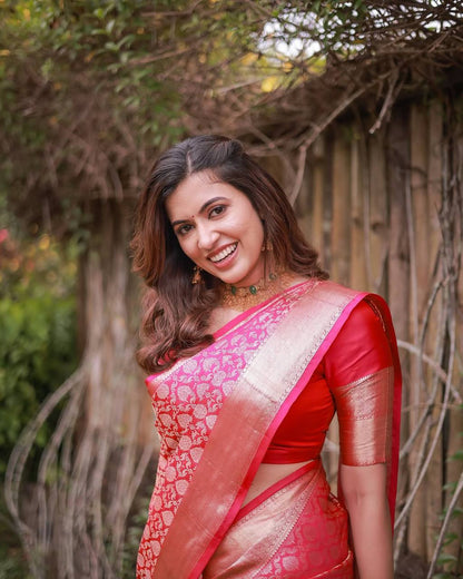 Pink Colour Lichi Silk Jacquard Weaving Wedding Wear Saree