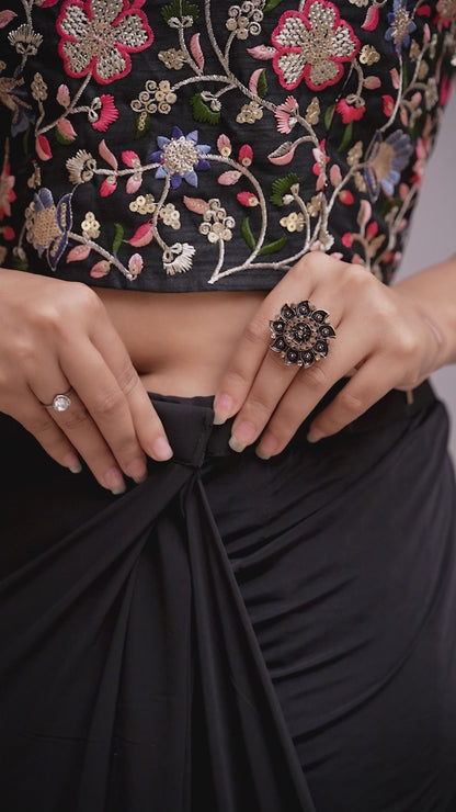 1 Min Ready to Wear Saree with Stitched Blouse