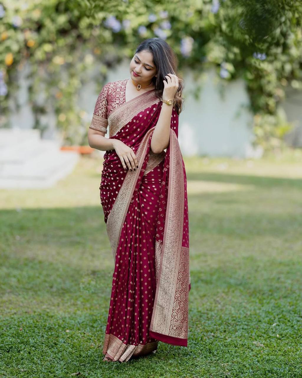 Soft Lichi Silk Designer Jacquard Silk Weaving Saree