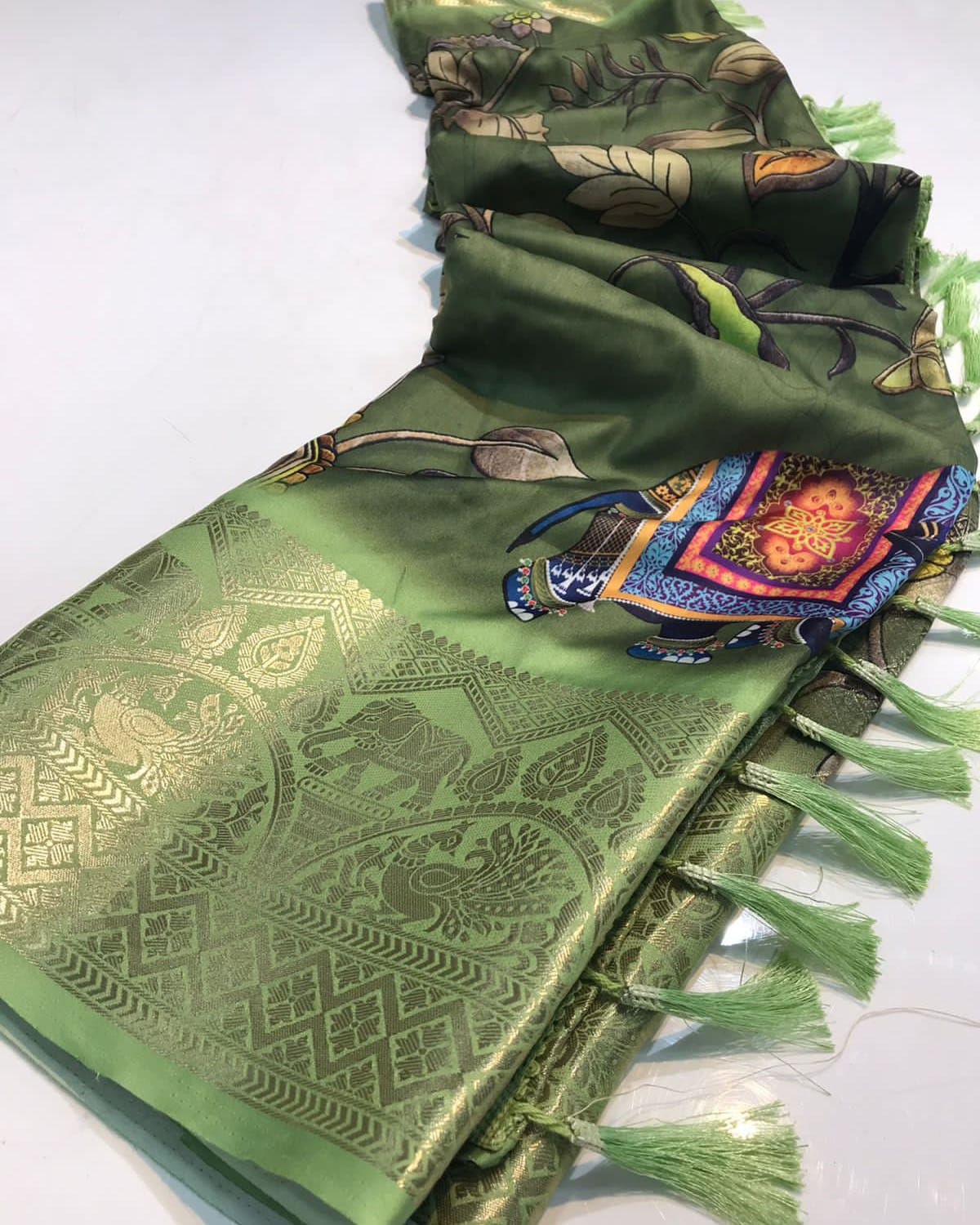 Latest Soft silk saree with zari weaving border and rich pallu saree