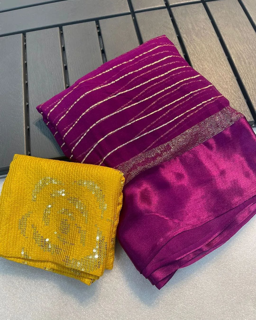 Unique Pure Viscose Georgette Satin Patta Saree